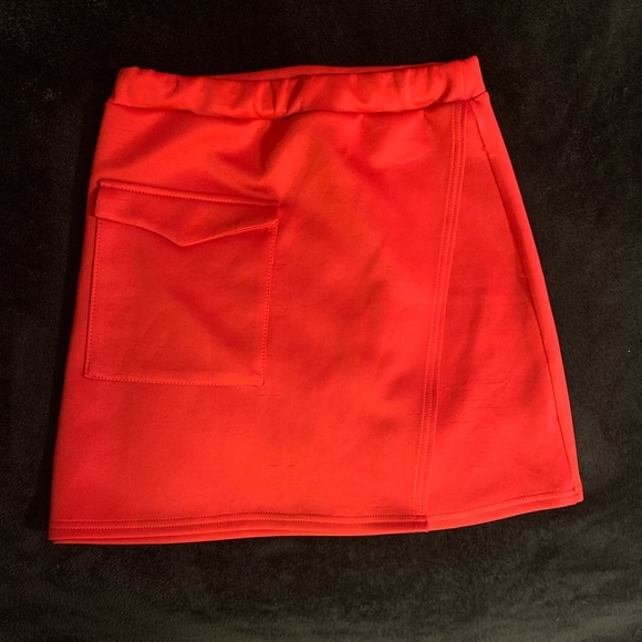Pretty Little Thing Skirt - Picture 1 of 2